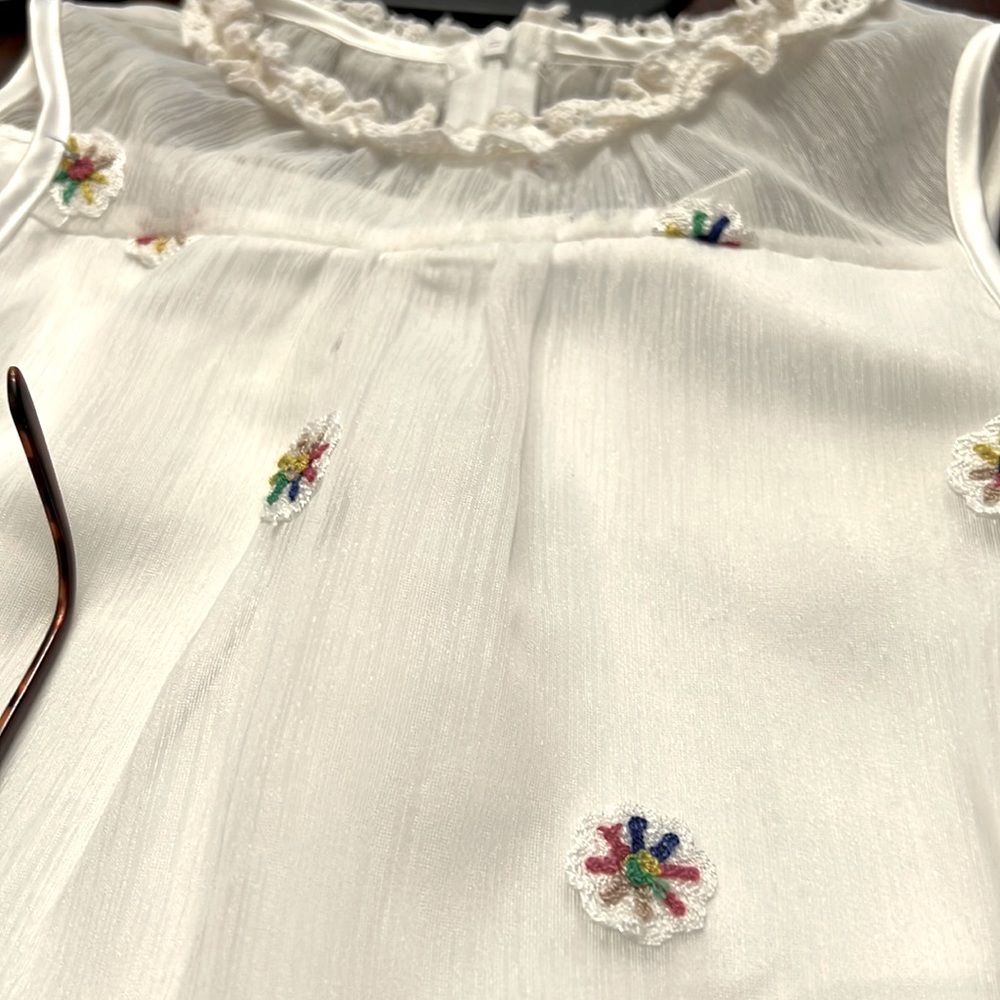 Girls,dress,off white/cream,chiffon,lace,embroidered flowers,size sm(6-6x)